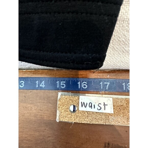 Chico's Black Pull On Woman's Trousers Size 2 minimal stretch office - Picture 9 of 16